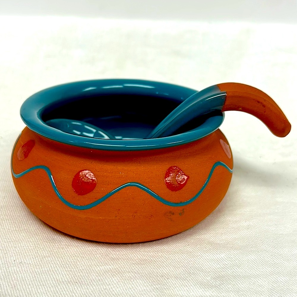 Vintage terracotta bowl and ladle by “Himark” Portugal